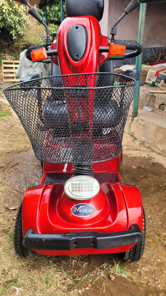 어르신전동스쿠터