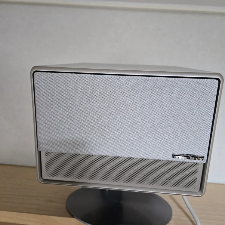 프로젝터 4K 엑스지미 호라이즌 + 고급스크린 52인치 화면스피커