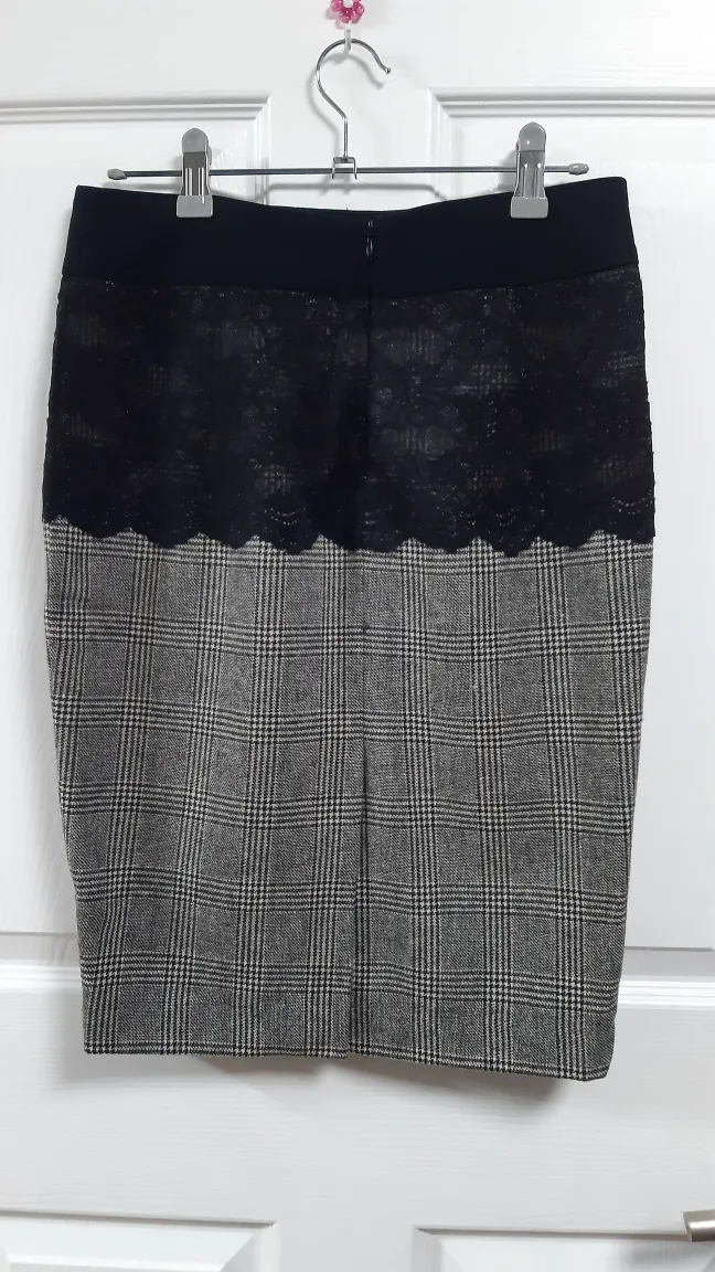 자라 스트라이프 스커트