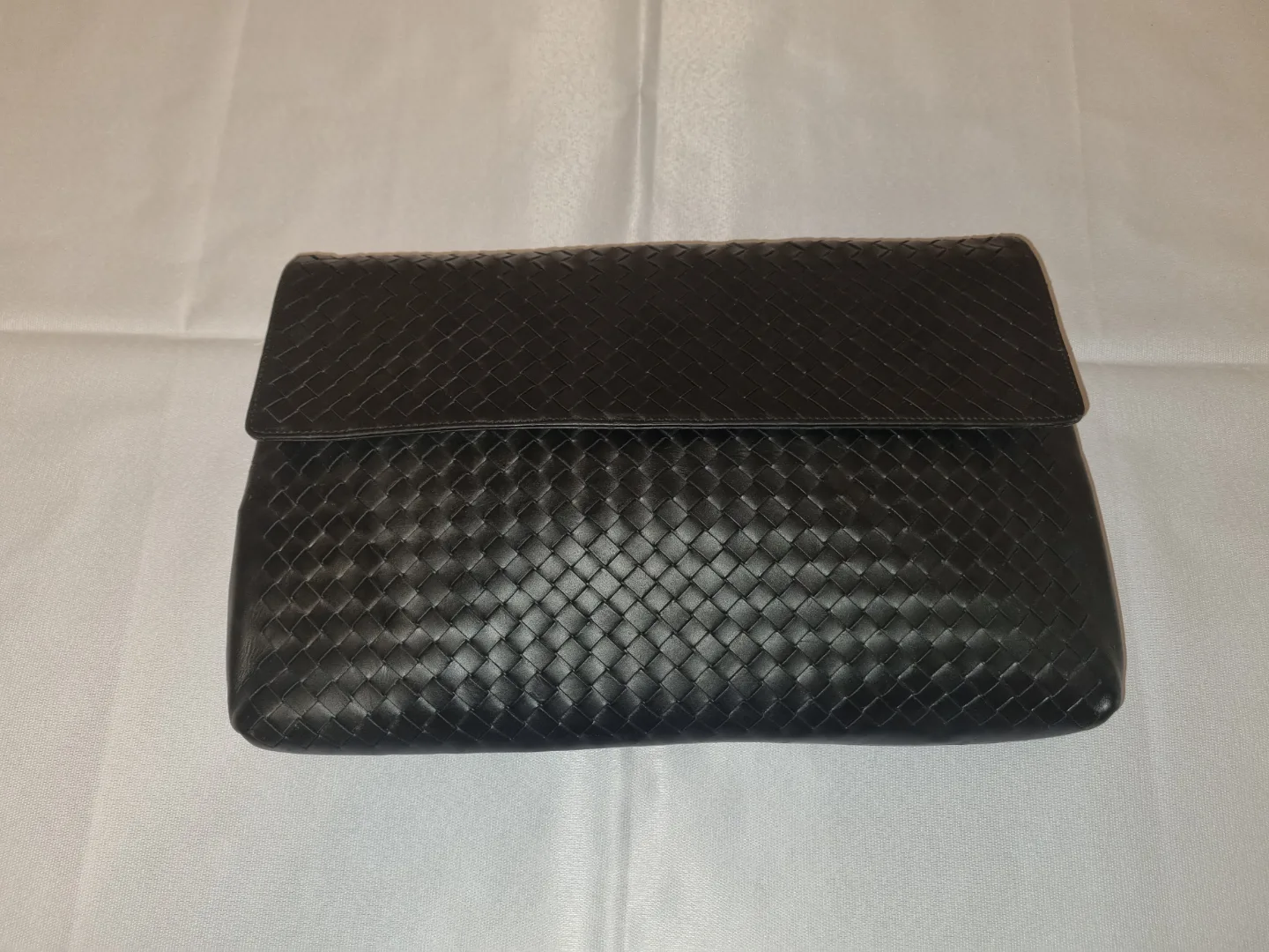 보테가베네타 클러치