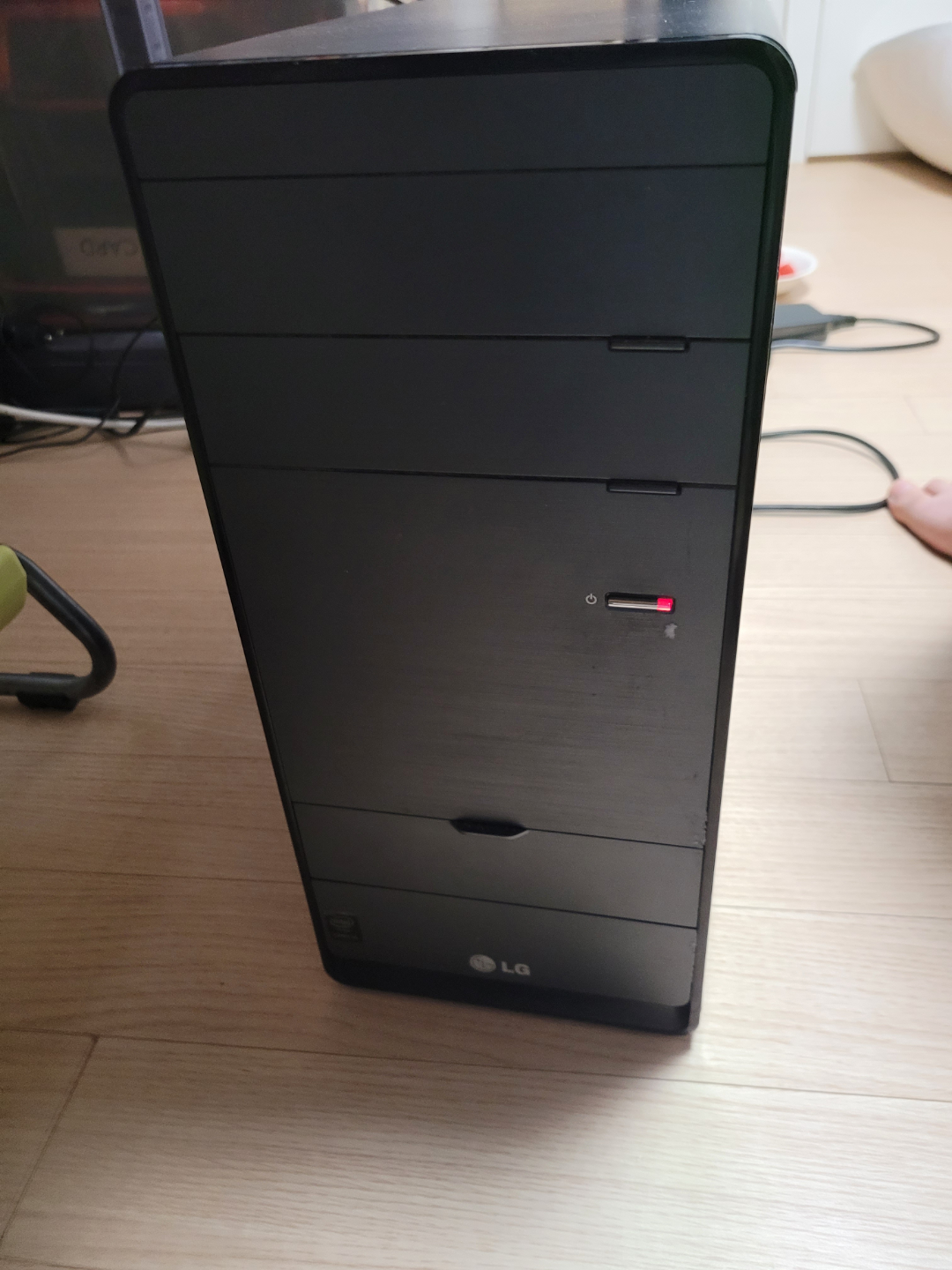 LG 데스크탑 i5-4590 Radeon RX550 램8기가 | 디지털기기 | 당근 중고거래