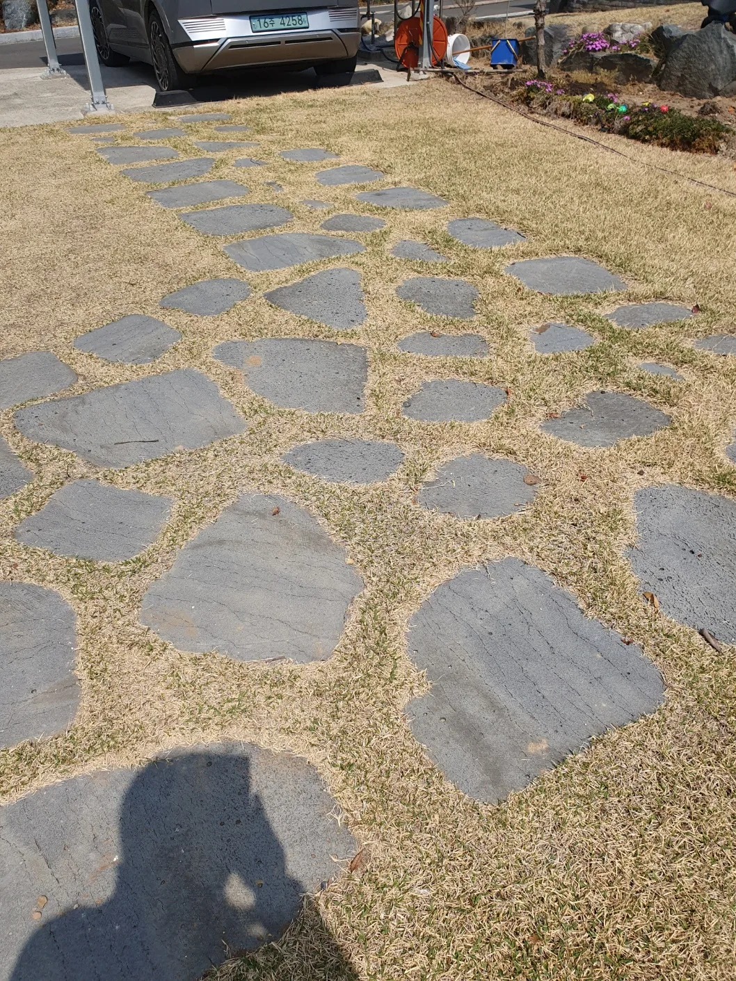 정원잔디밭디딤석