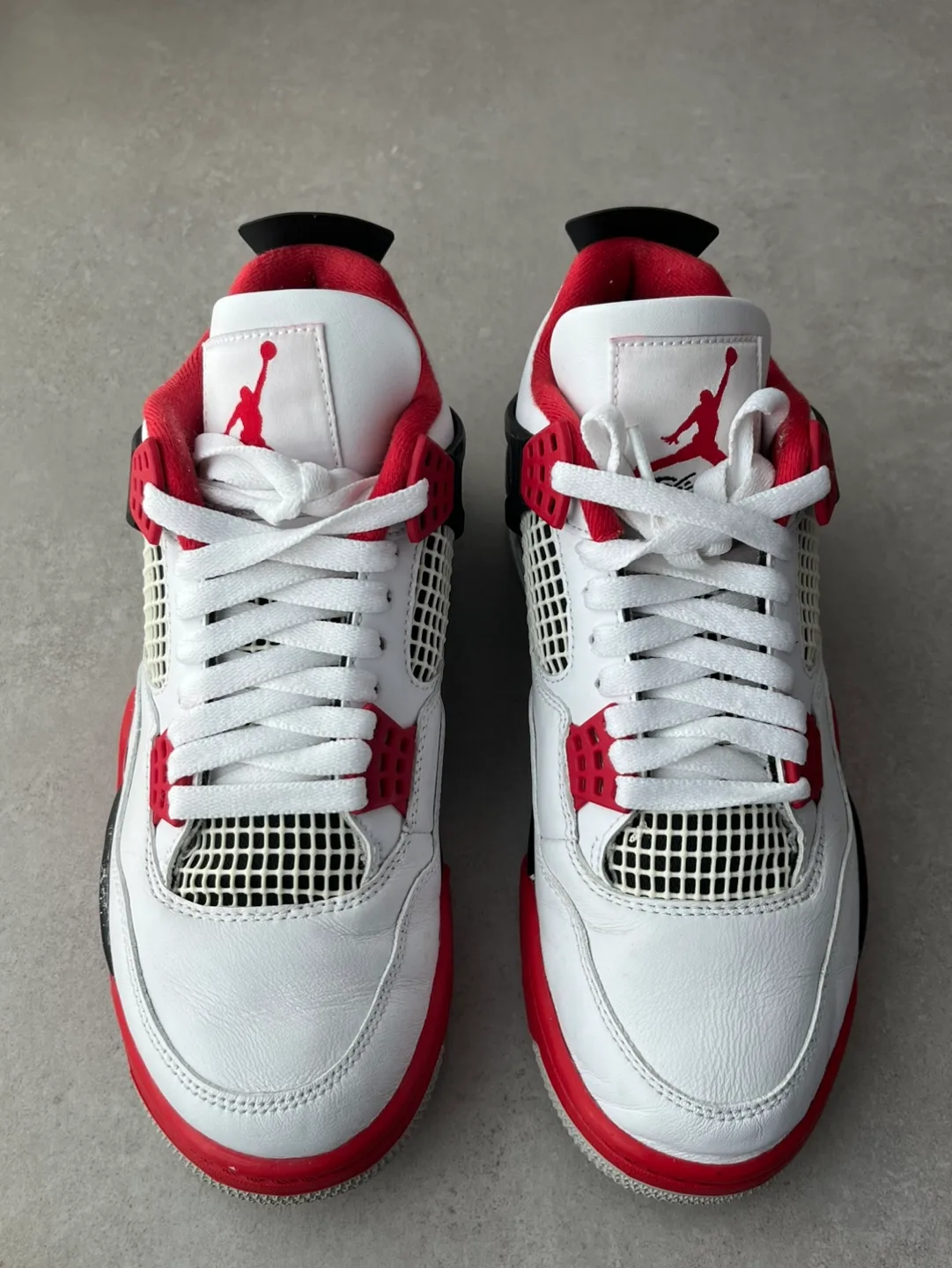 [나이키 조던4 파이어레드 중고 판매]