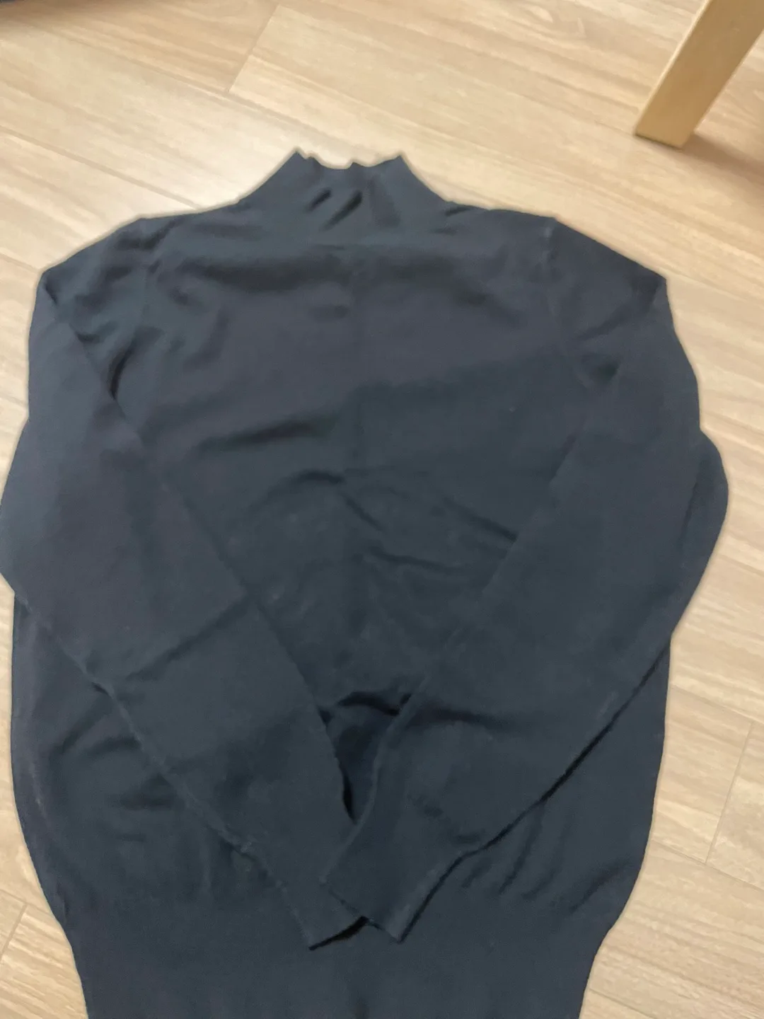 반목 fw 블랙 니트 중고 사용감있음