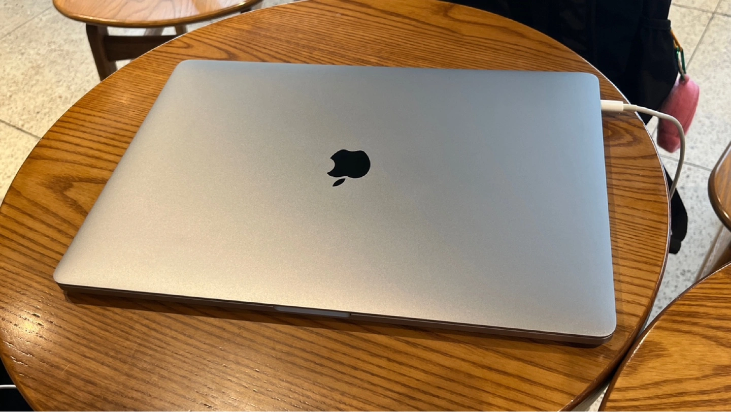 맥북 프로 16인치 16gb/512gb 풀박 (2019년형/터치바/스페이스그레이)