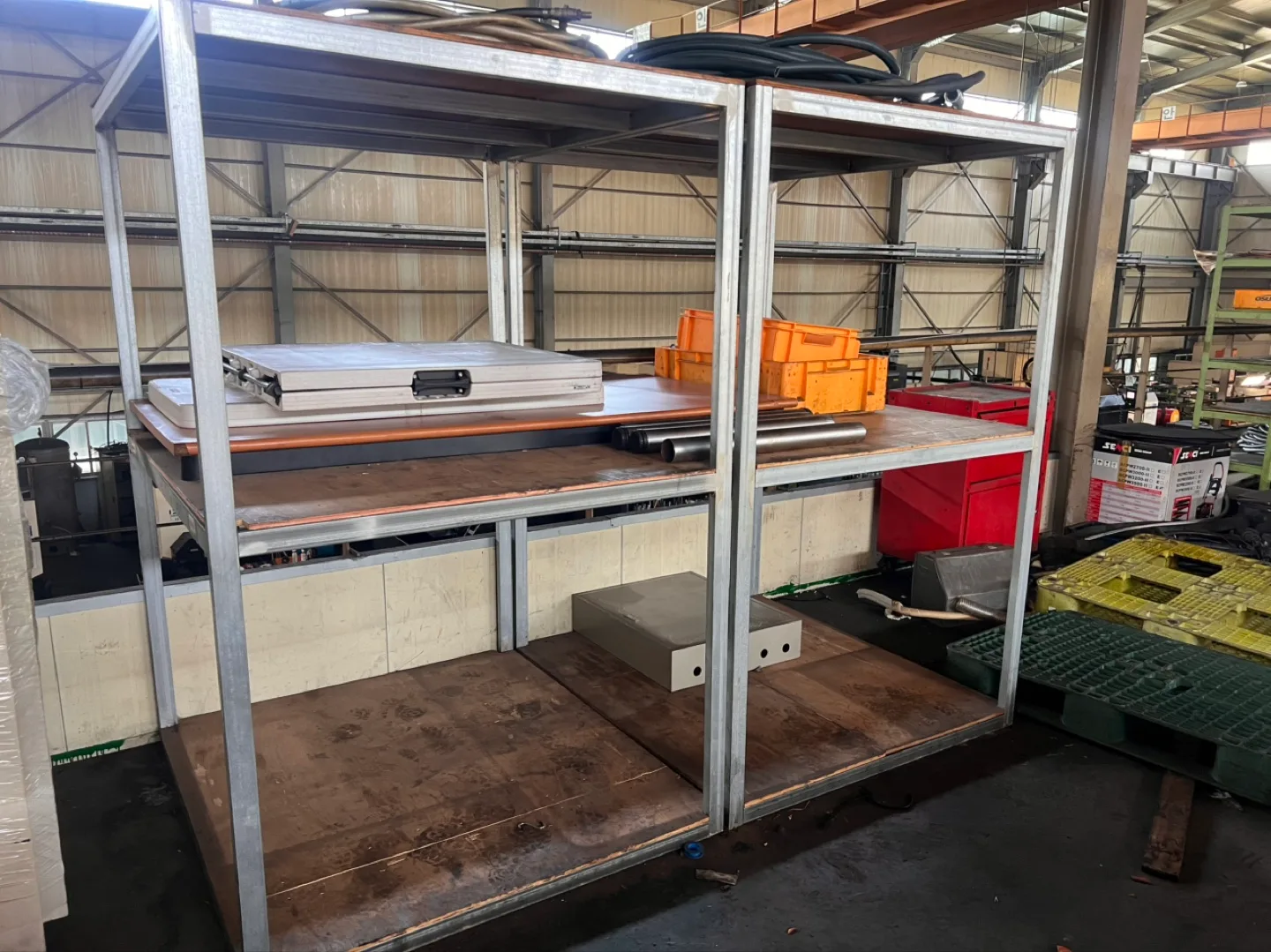 중고 철제 선반 2개