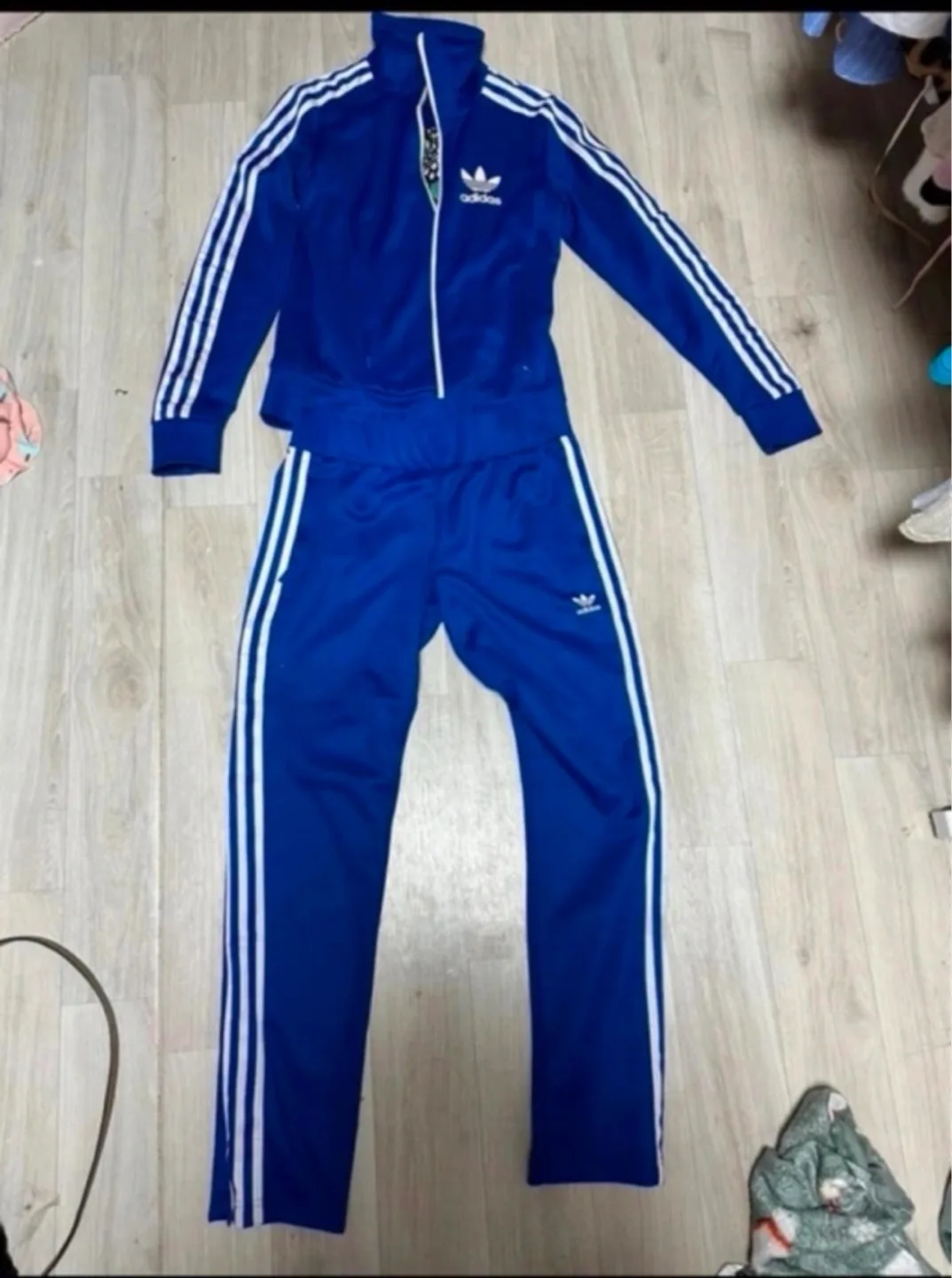 아디다스 트레이닝복 상하세트