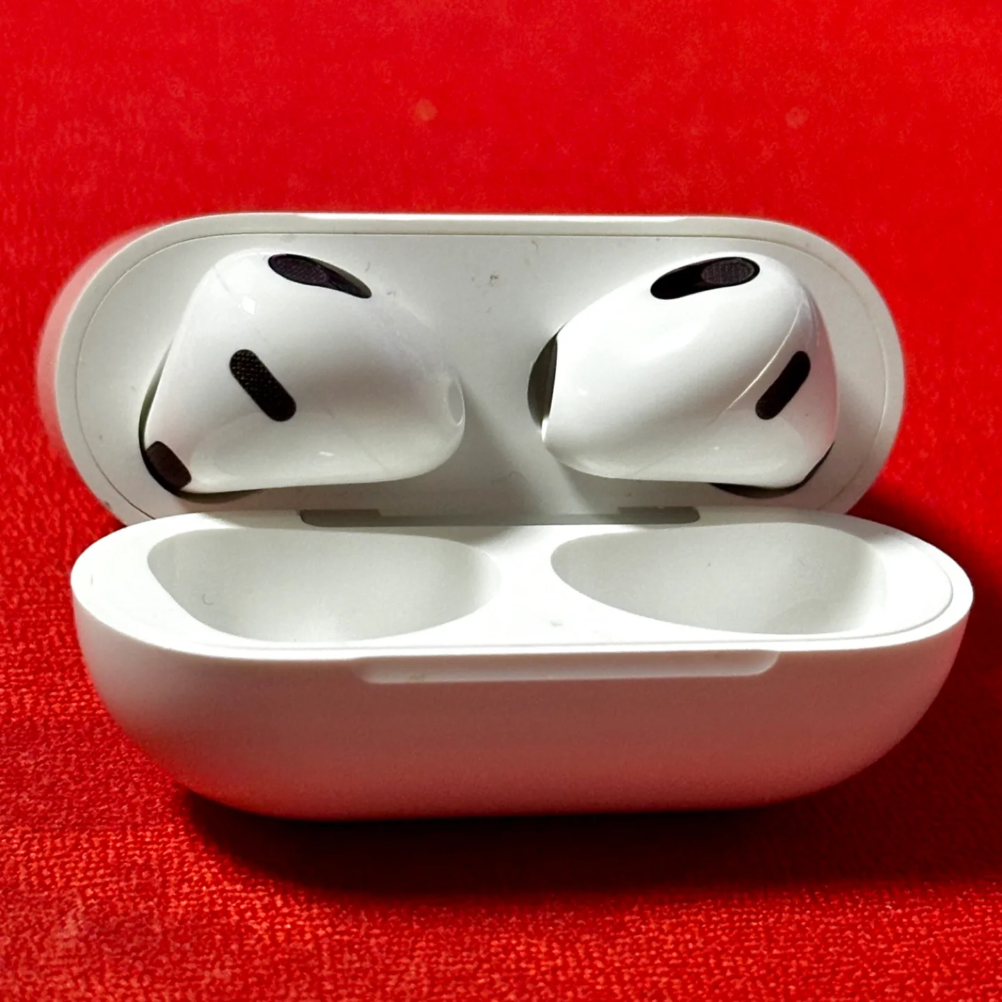 에어팟 3세대 중고 (고장) 박스있음