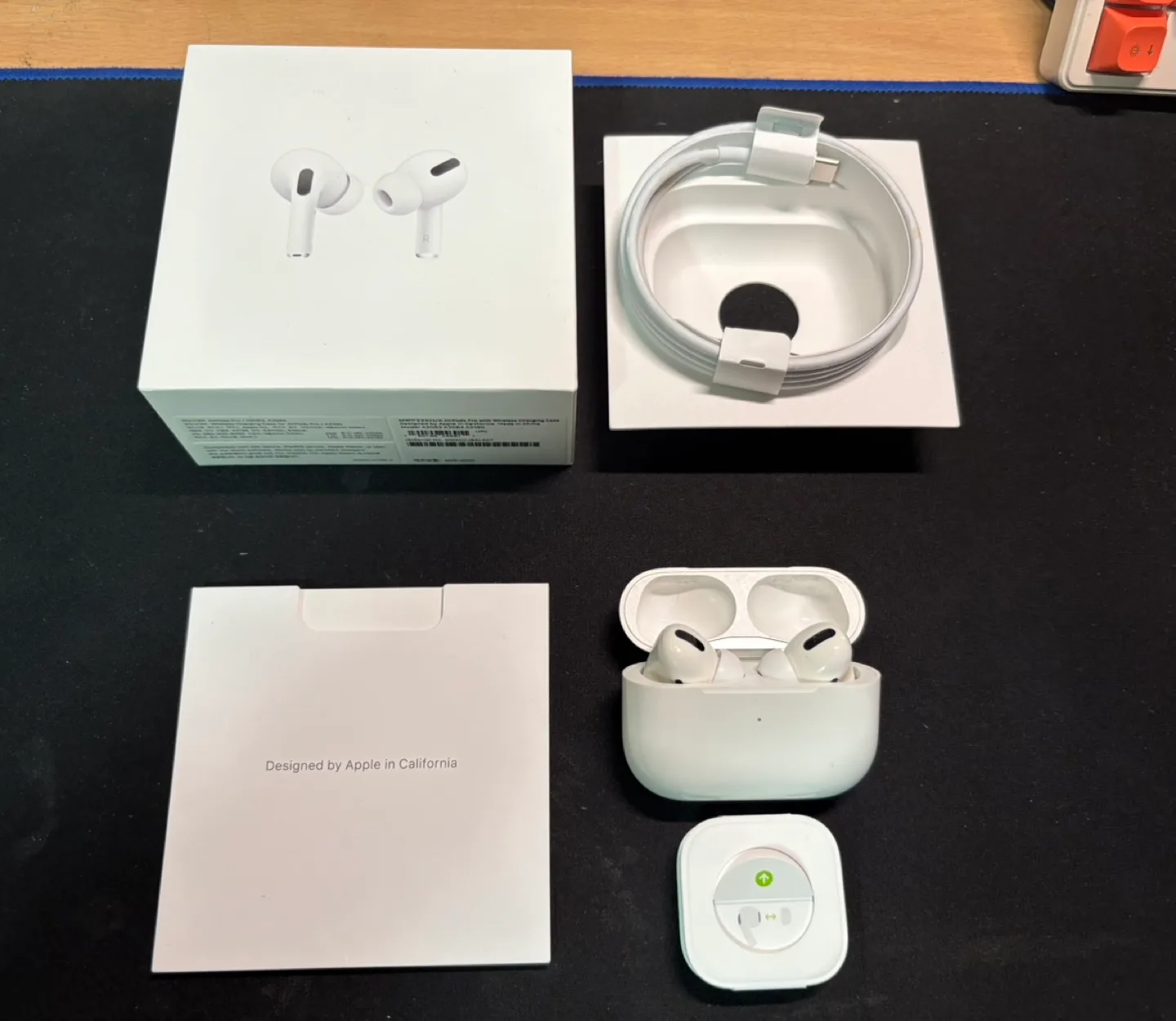 에어팟 프로1 풀박스 팝니다.