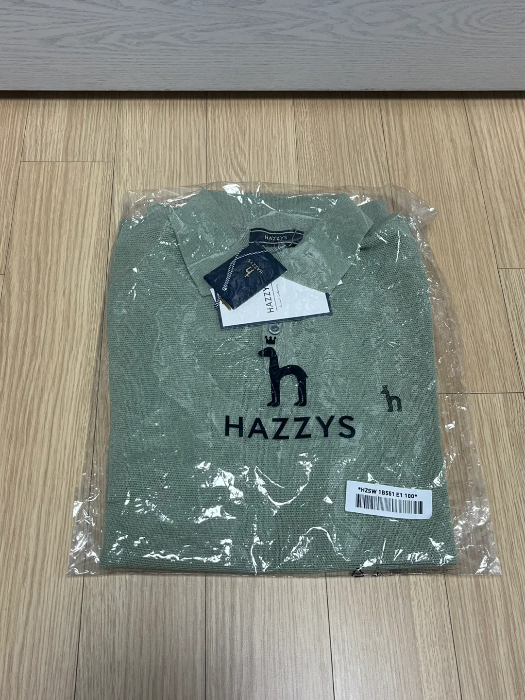 헤지스 니트반팔 100