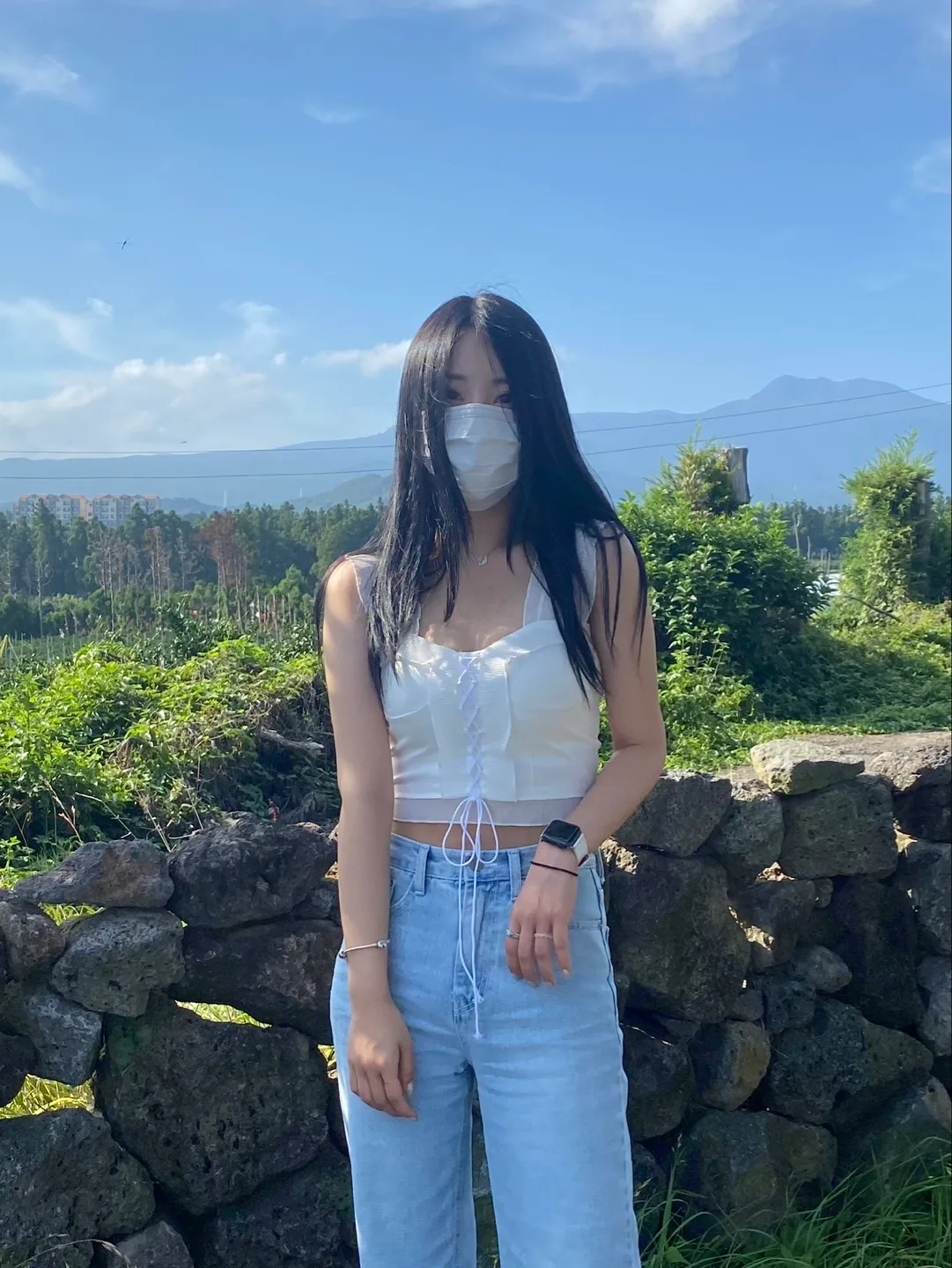 화이트 쉬폰 크롭 나시🤍