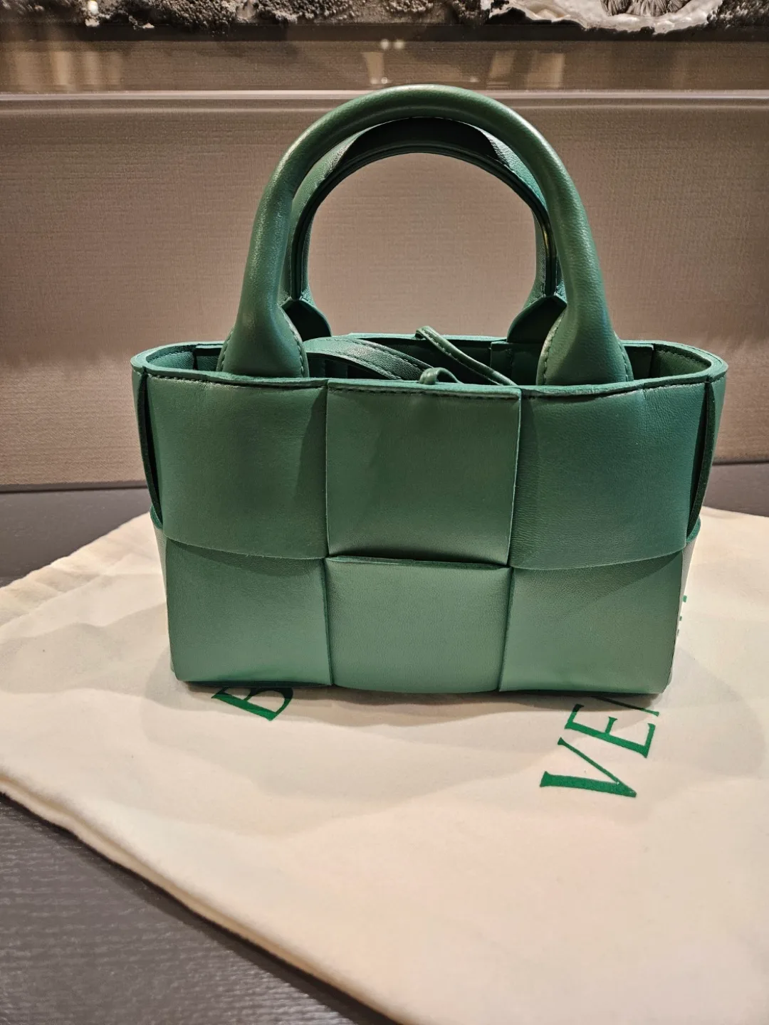 보테가베네타 아르코 미니 그린