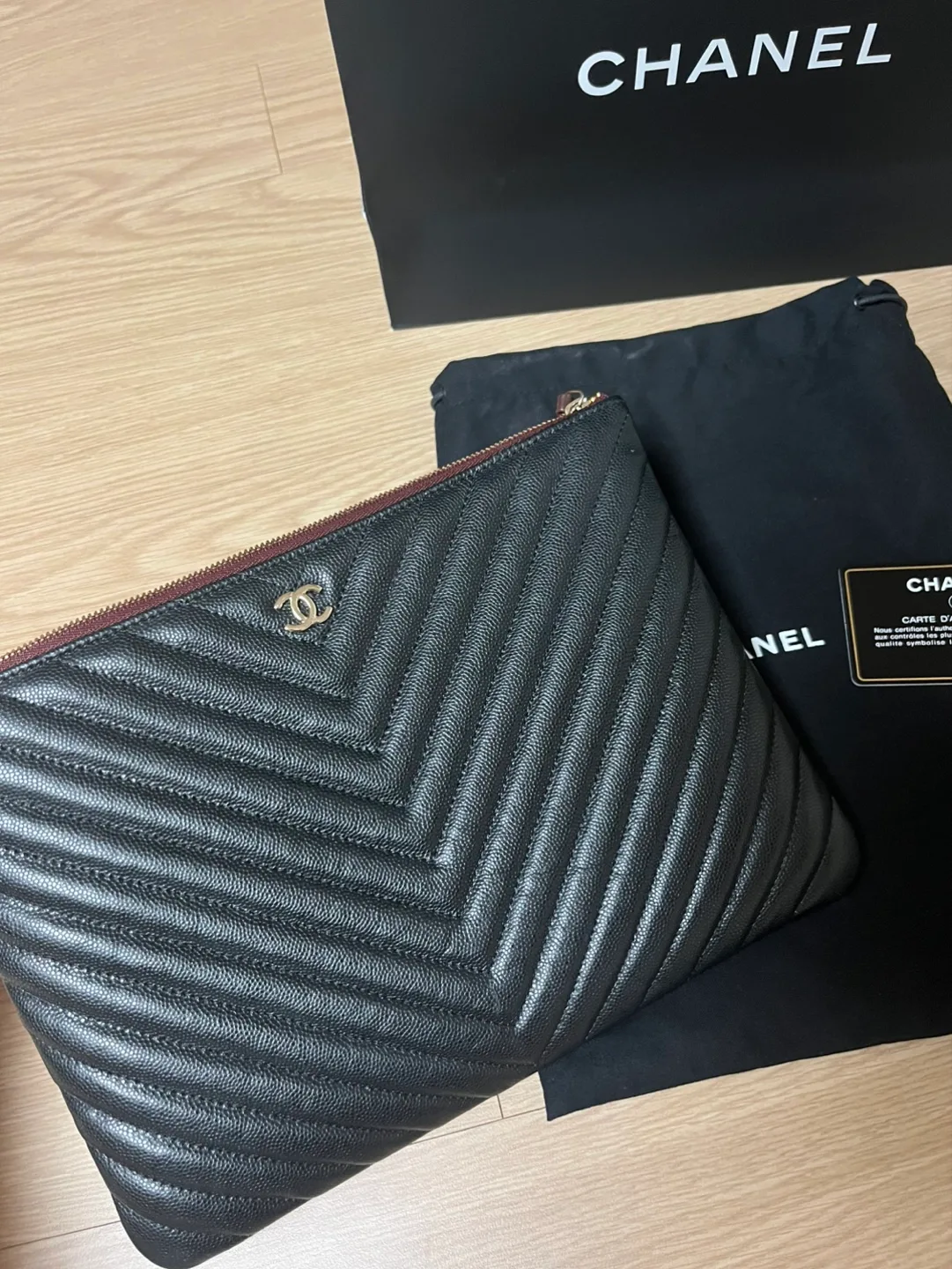 샤넬 쉐브론 파우치