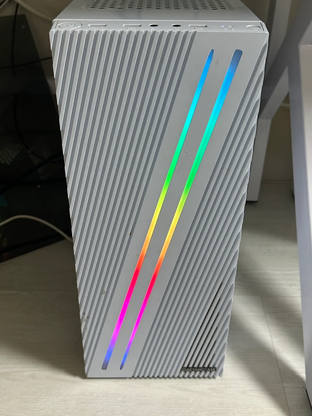 [급처] 중고 본체 싸게 올립니다. 언능 가져가세요