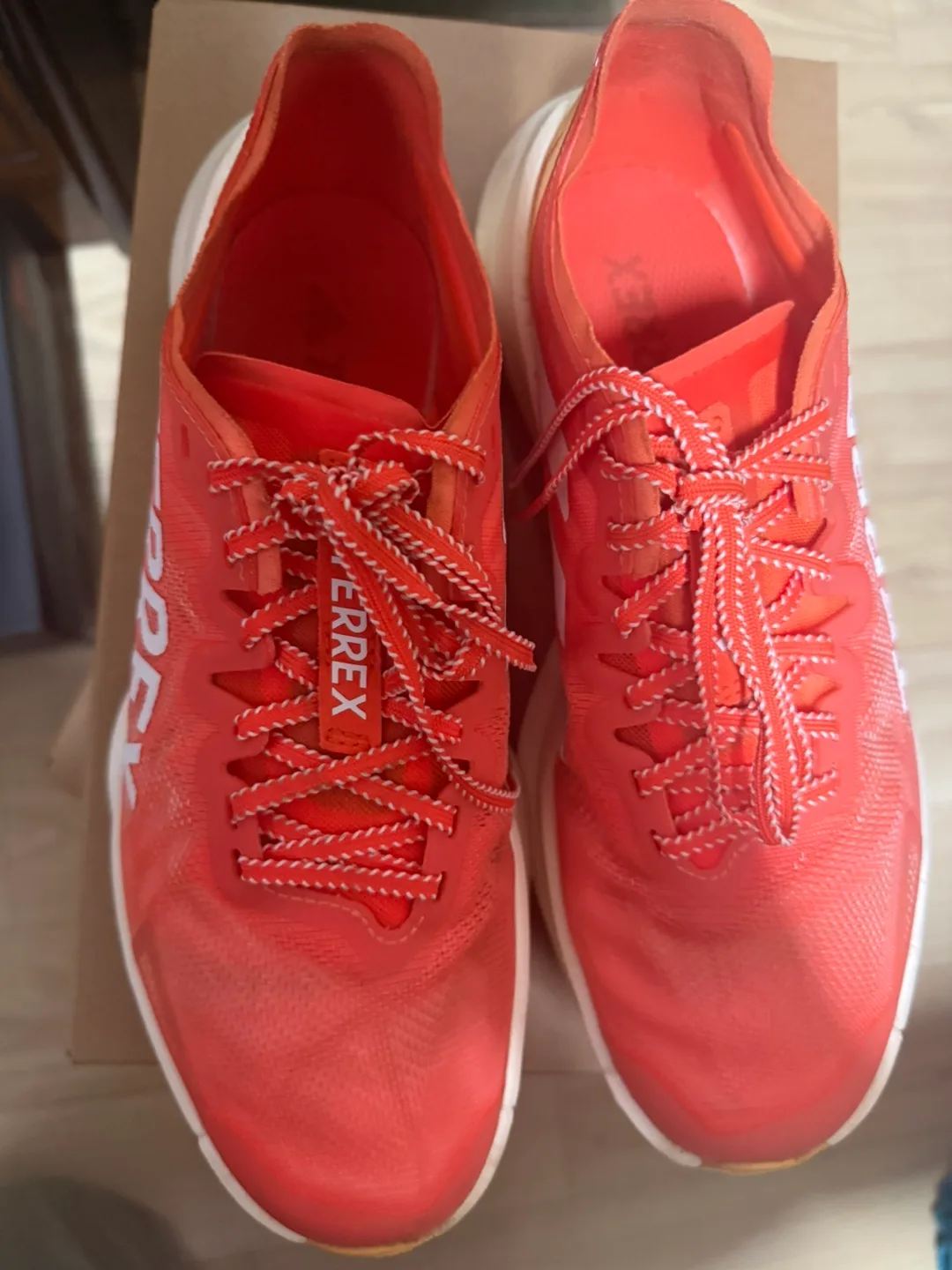 (260) 아디다그 테렉스 아그라빅 스피드 울트라 오렌지 중고