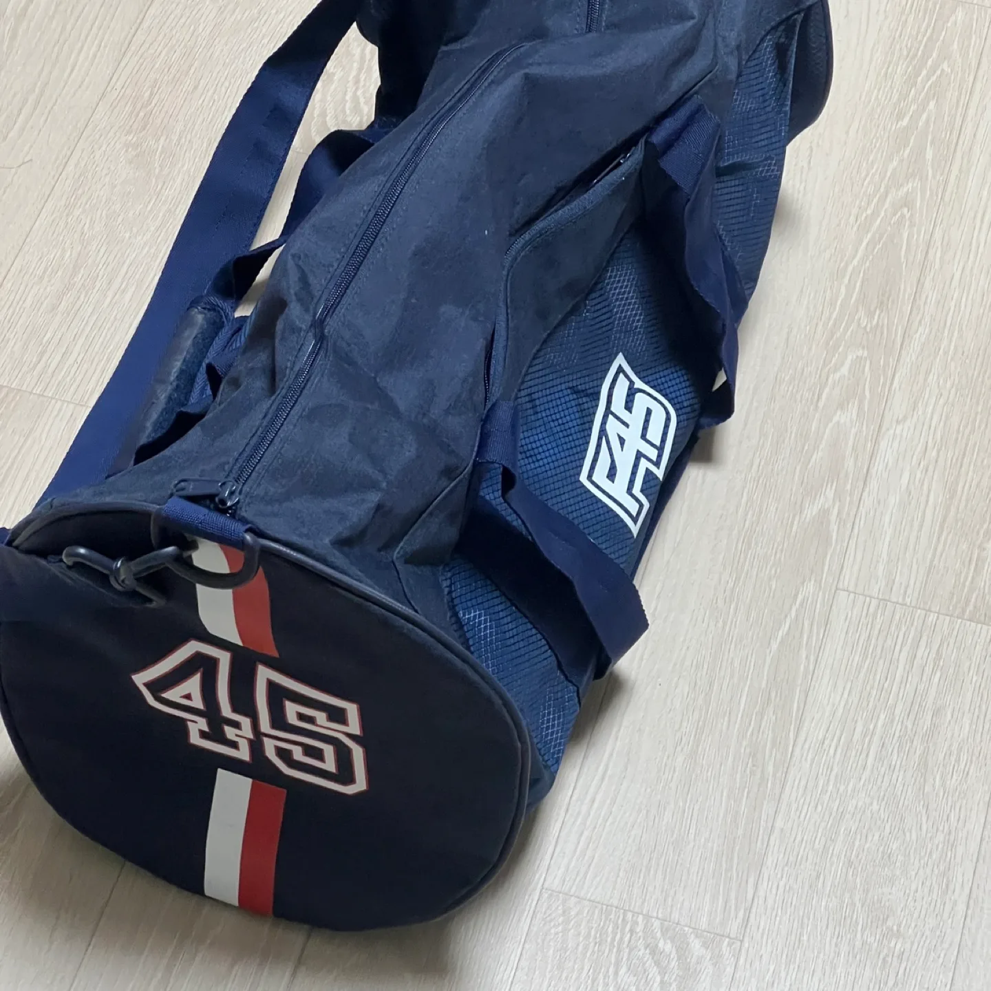 F45 네이비 더플백 보스턴백