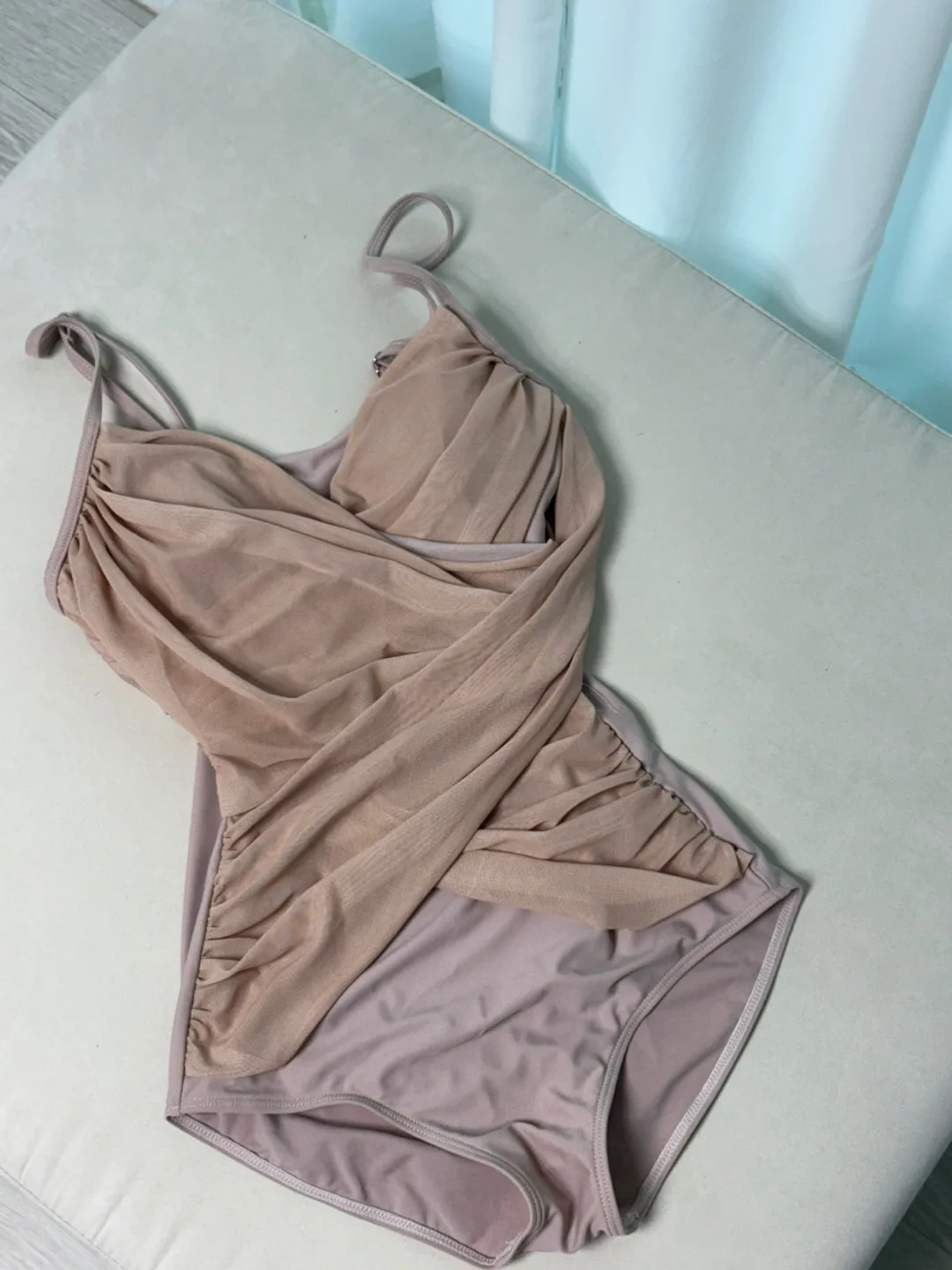 비키니 모노키니