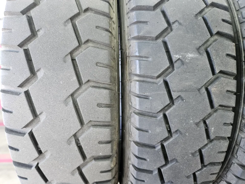 145 13 중고타이어 팔아요