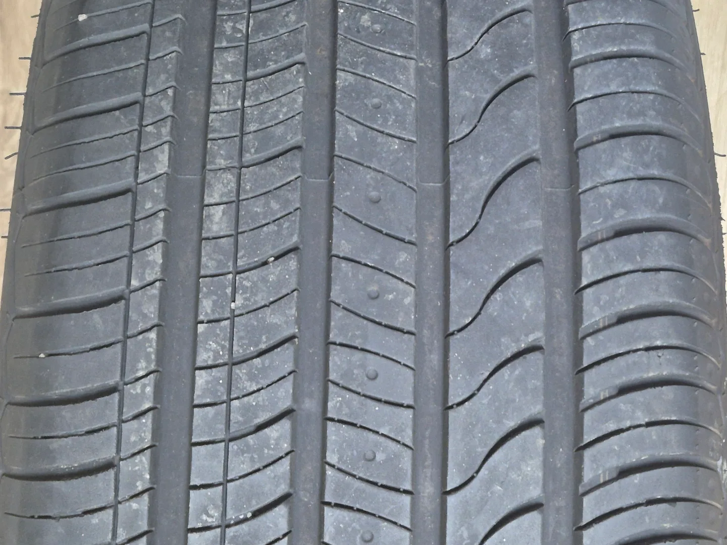 중고타이어 20 인치 팝니다