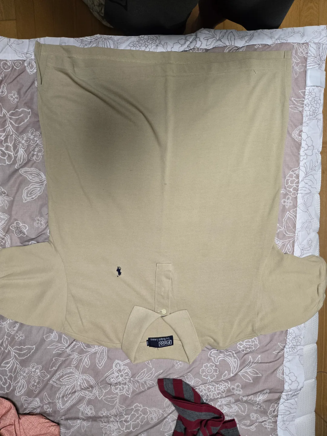 옷장정리하면서 중고옷  판매합니다.