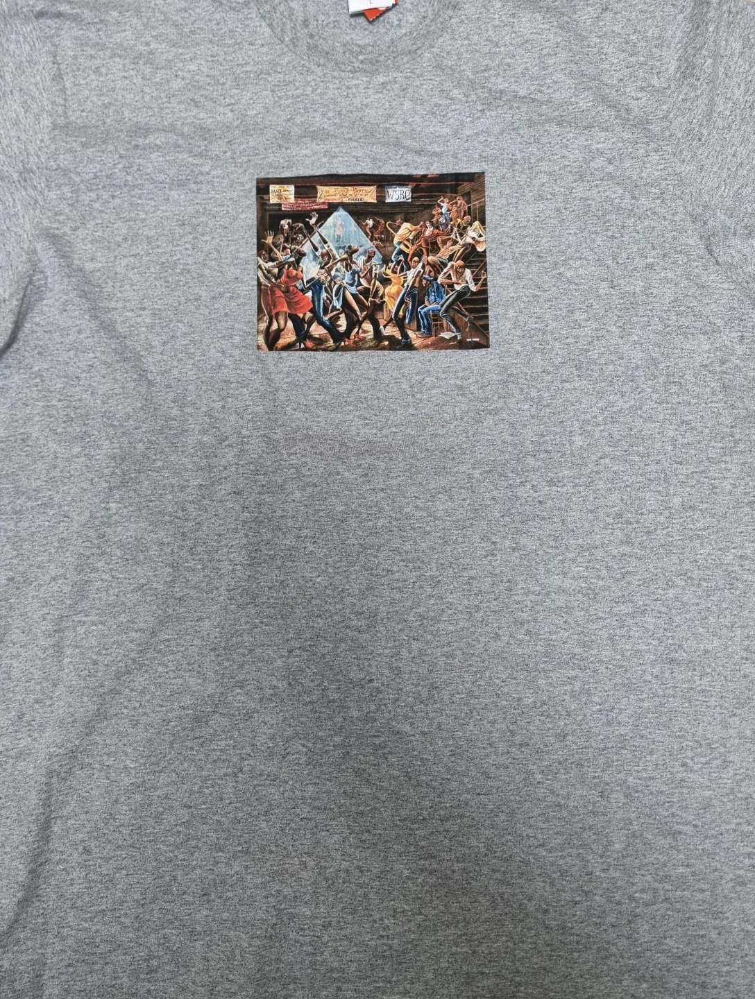 슈프림 25ss 새제품 팔아요.