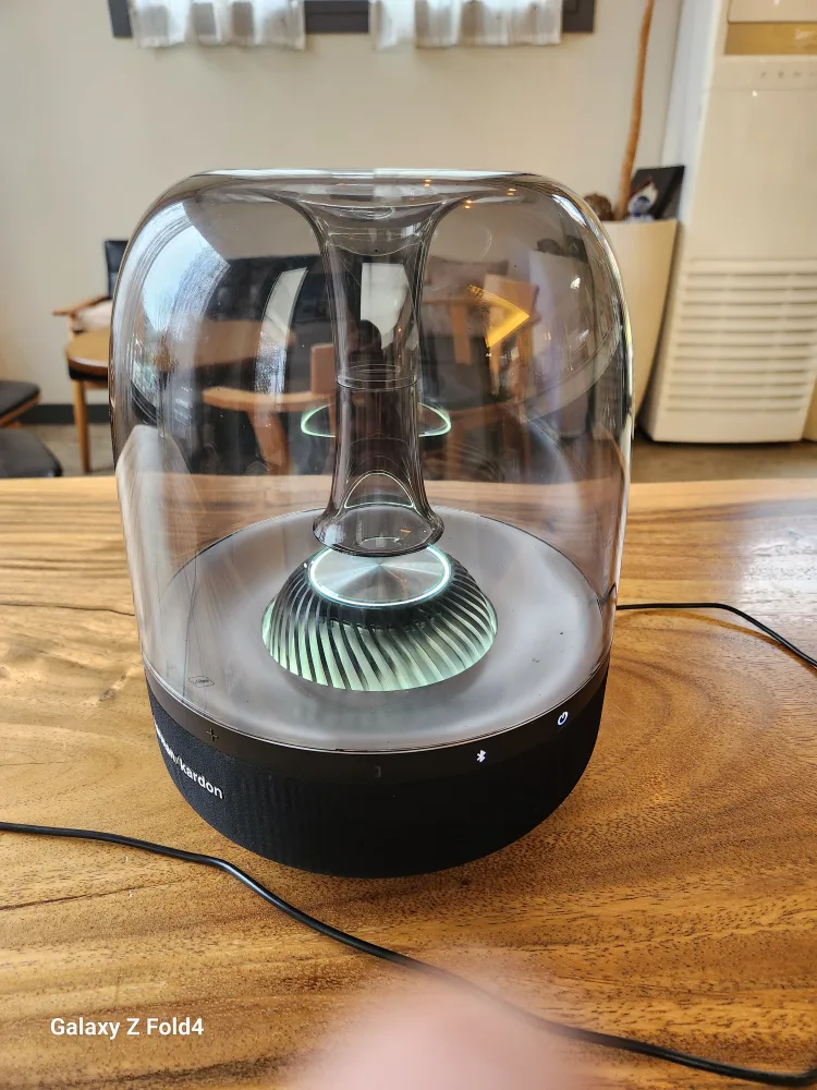 하만카돈 Aura Studio 2 블루투스 스피커