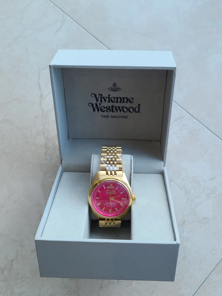 비비안 웨스트우드 시계