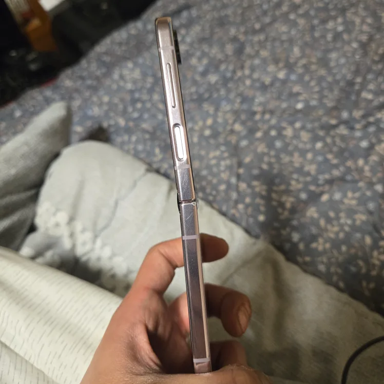 플립5 라벤더 팝니다