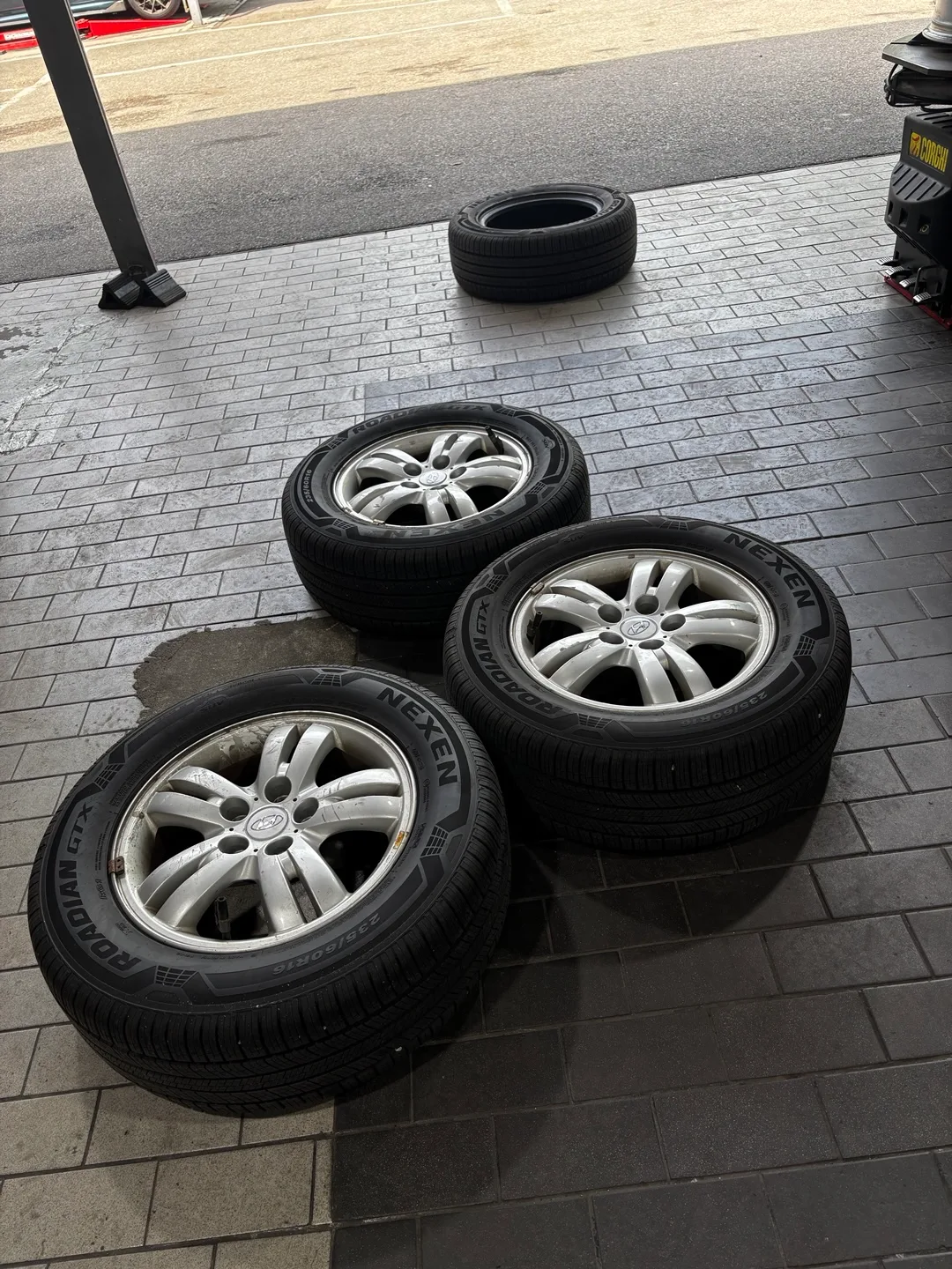 중고 타이어 팝니다