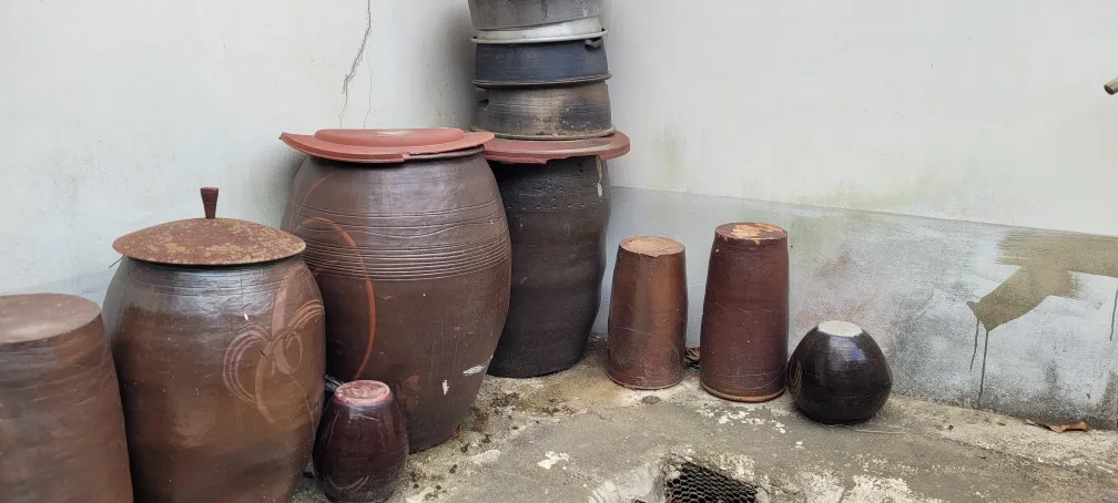 항아리 중고 전시용으로 쓰실분