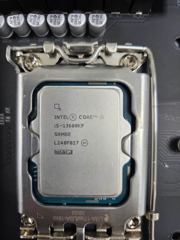 (중고) 인텔 CPU i5-13600kf, 메인보드 B760M AORUS ELITE 판매