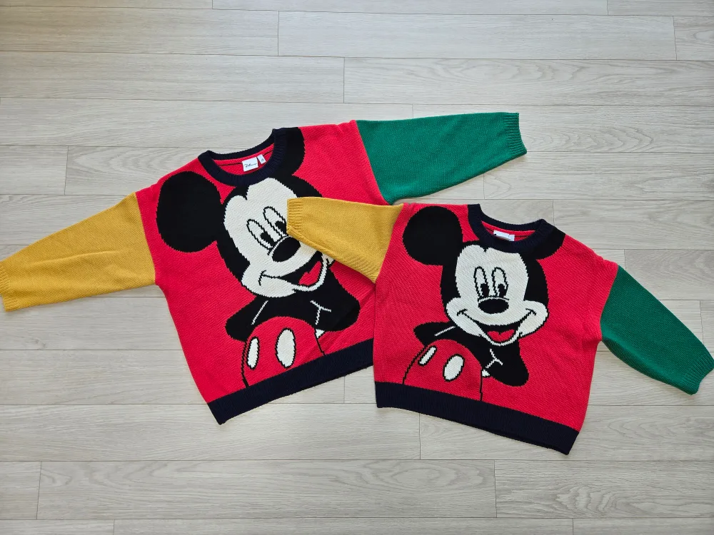 미키마우스 정품 니트 중고 판매
