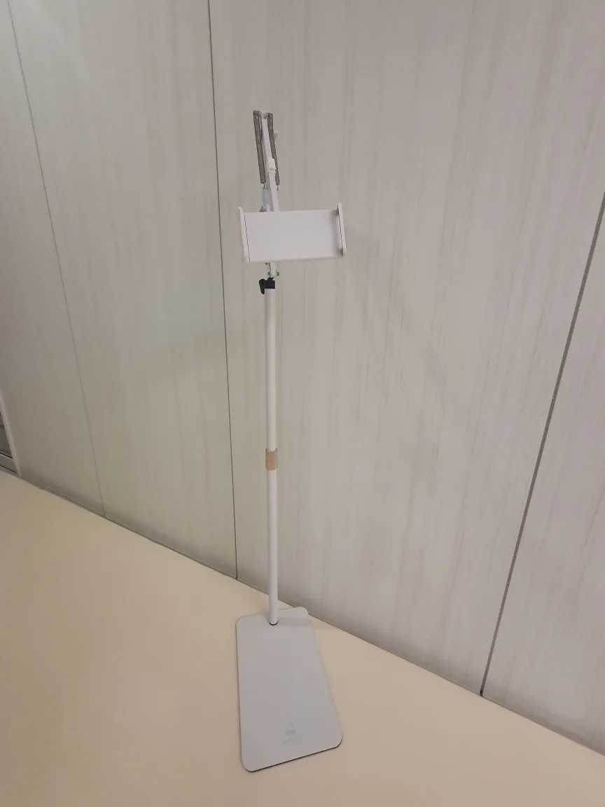 나코요트 테블릿거치대 만원