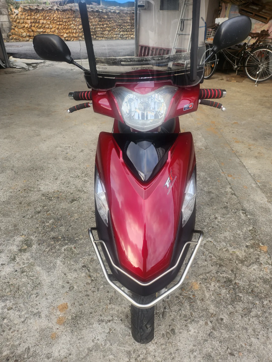 대림 VF100P 적색 스쿠터