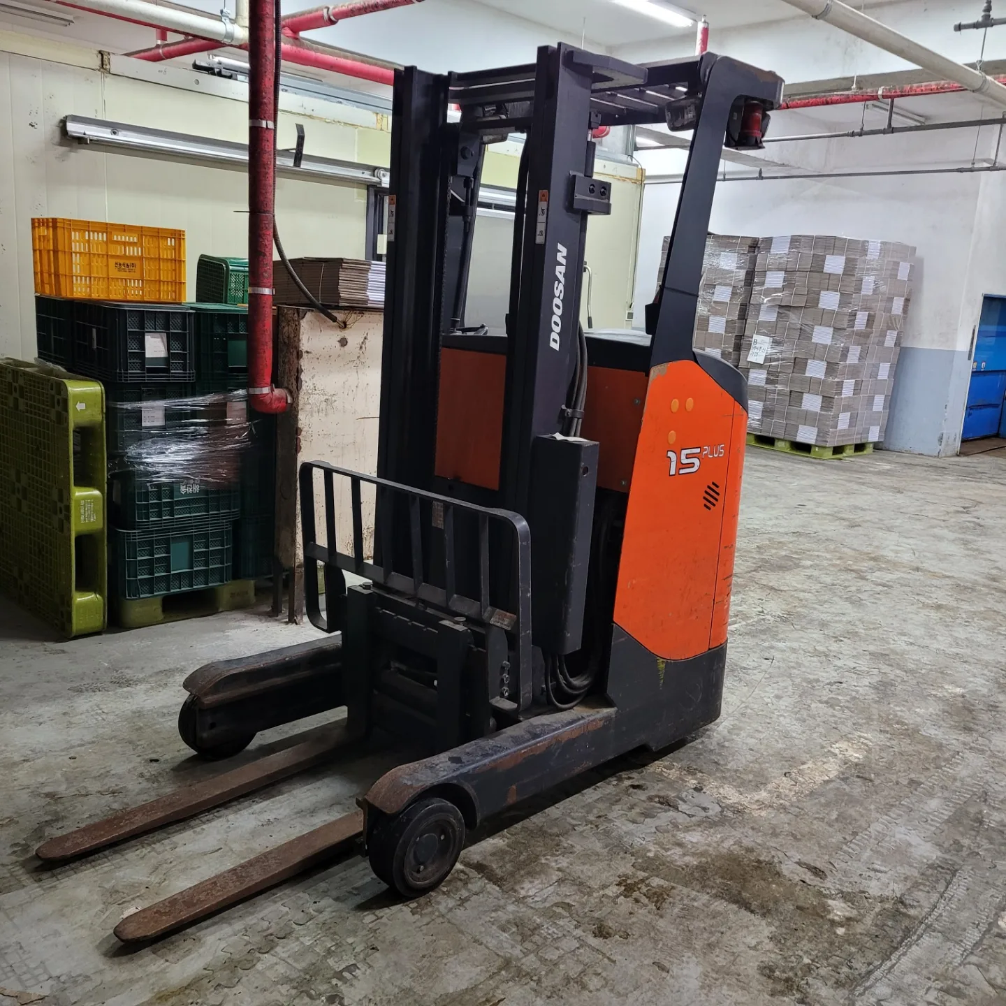 중고 지게차 두산1.5톤 2017년식 2단 입식전동지게차