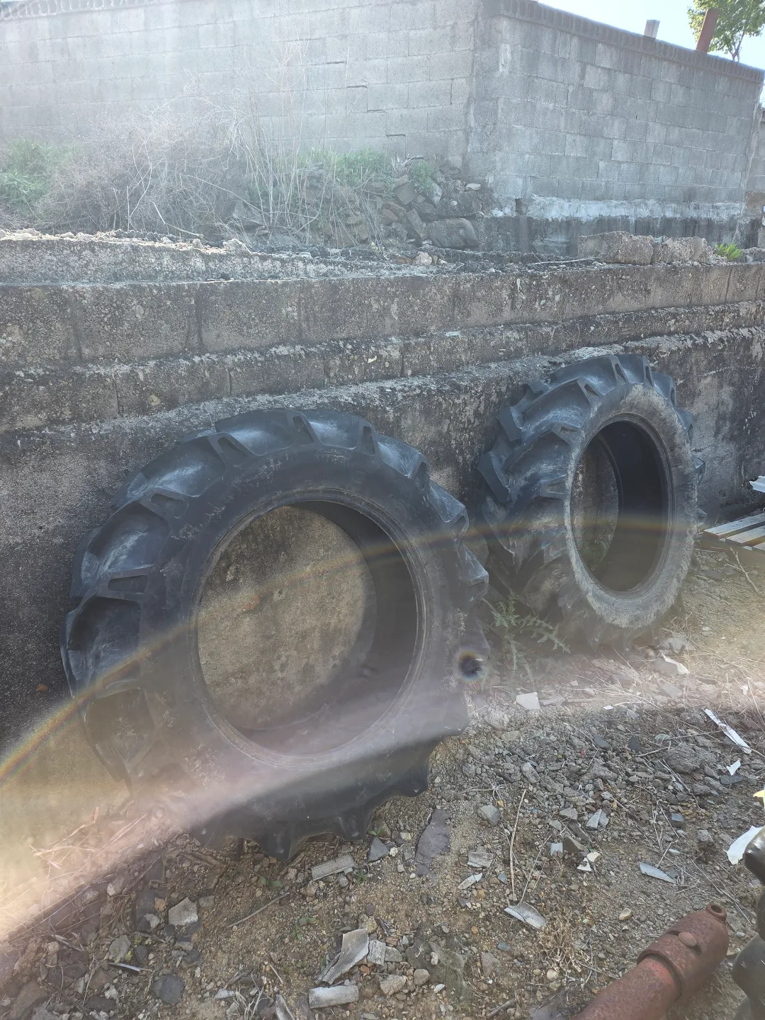 트렉트타이어 중고 2짝