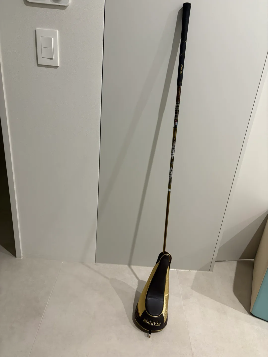 [중고] 스타덤 골드텐 R / 9.5도 남성 드라이버