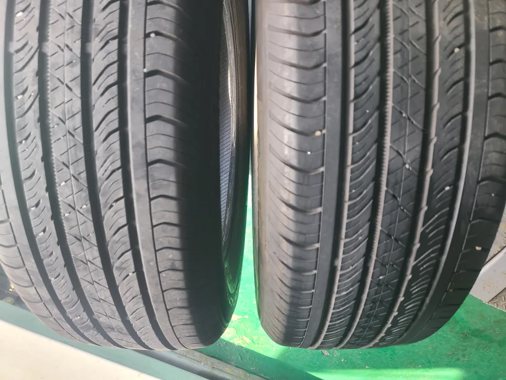 중고타이어  225  60 17  두개