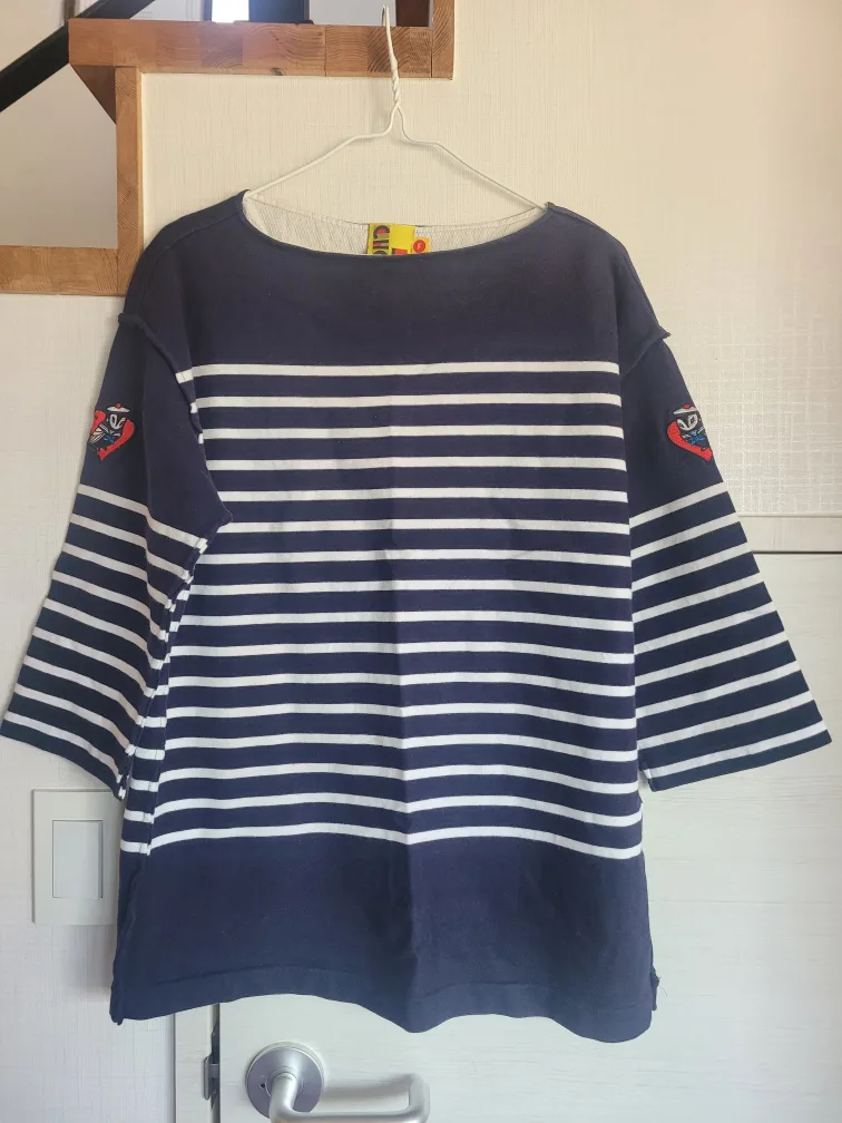 럭키슈에뜨 티셔츠