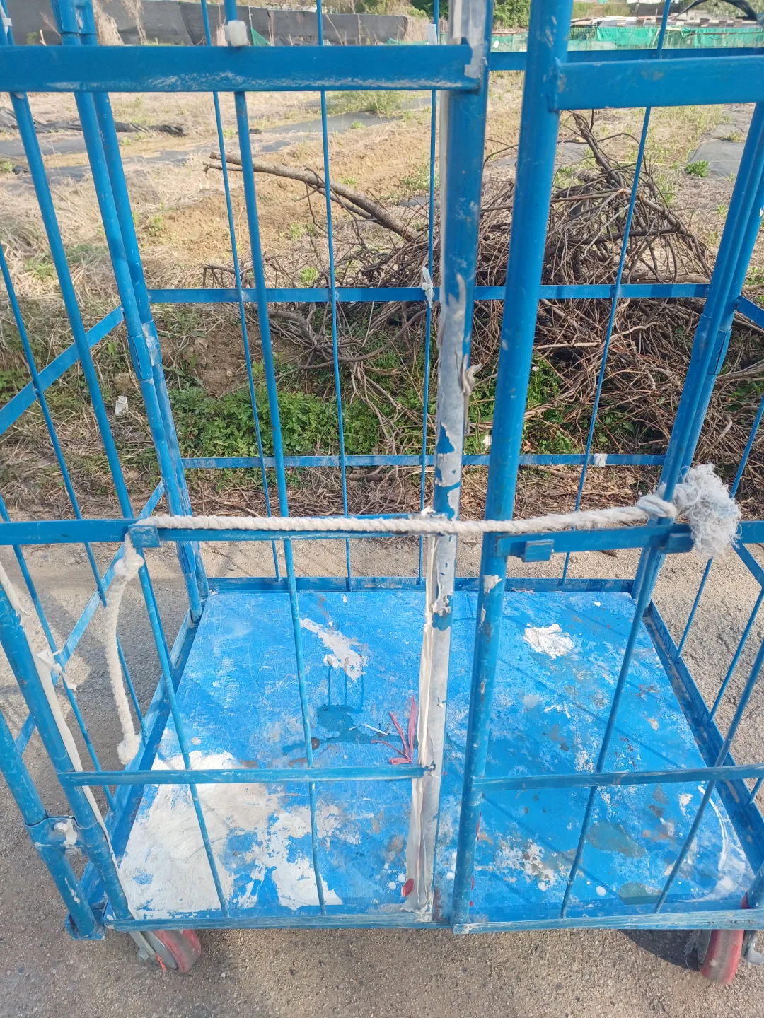 롤테이너, 고정형 led등 팝니다 관심있으신분 채팅주세요