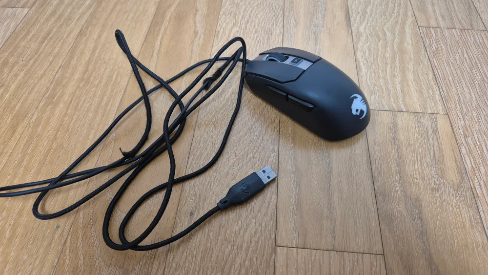 로켓 카인 120 AIMO 유선게이밍마우스 정품중고