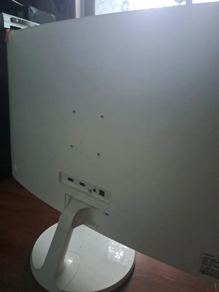 삼성 32인치 C32F391 커브드모니터 중고로 팔아요.