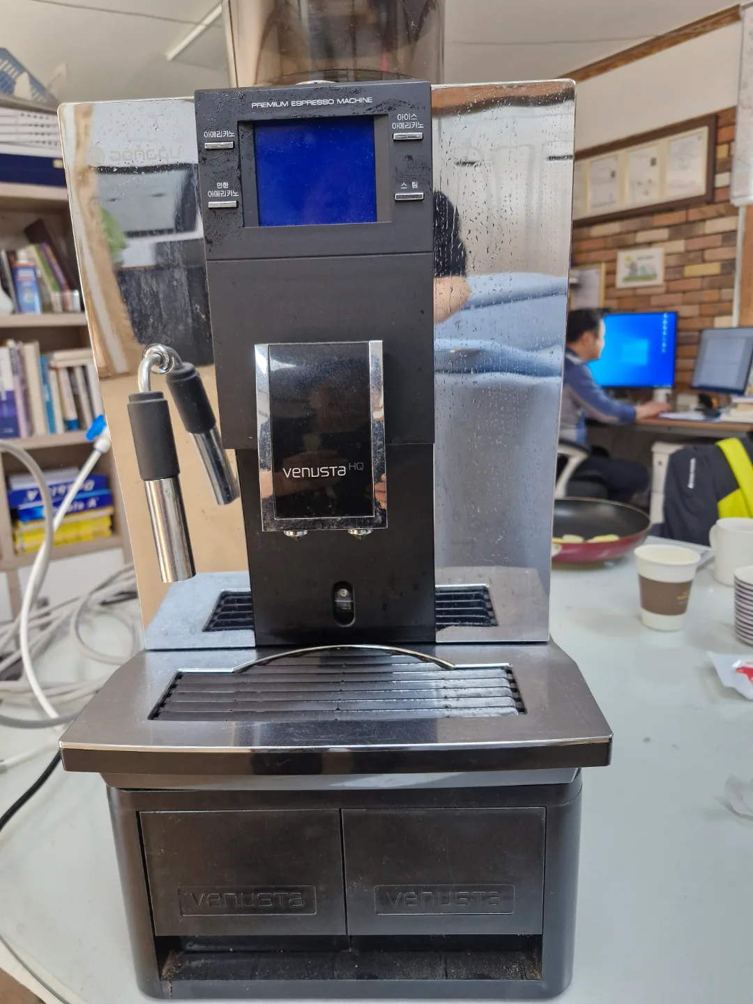 [중고 판매] 베누스타 HQ  커피머신 (20만 원)