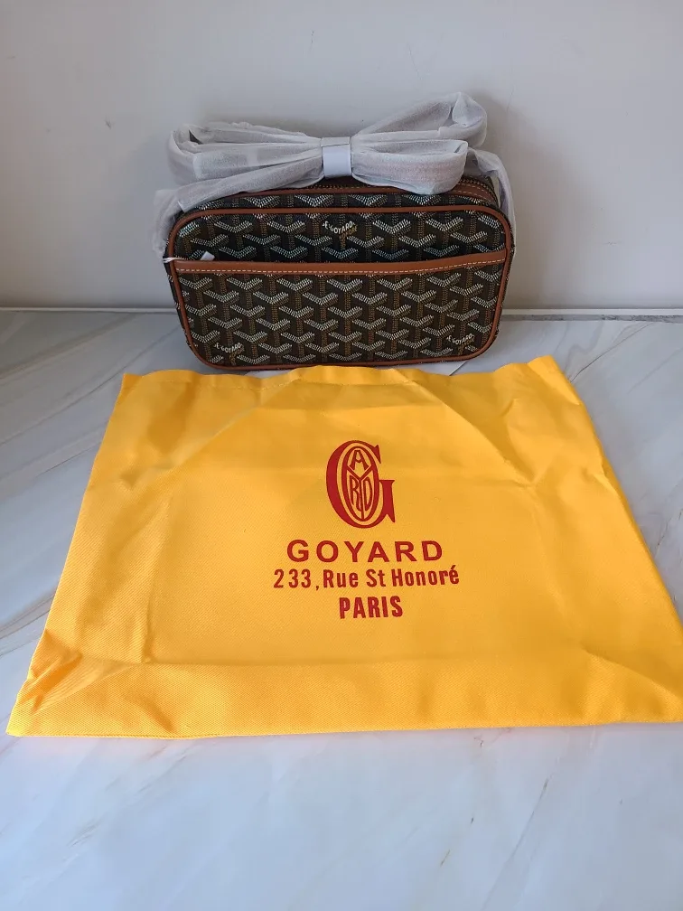 고야드 감성 가득 담긴 데일리백