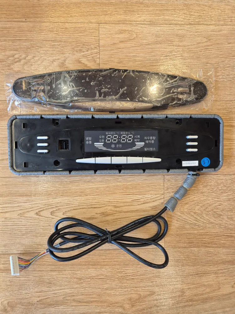 캐리어에어컨40평 실내기  조작 버튼부품(중고)+먼지필터(신품)