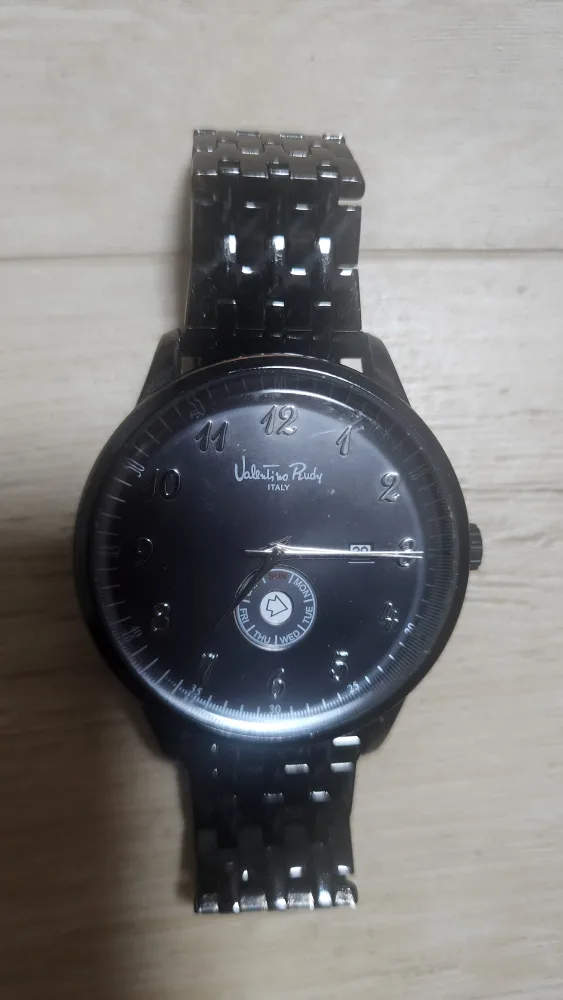 발렌티노 루디 손목시계 팝니다