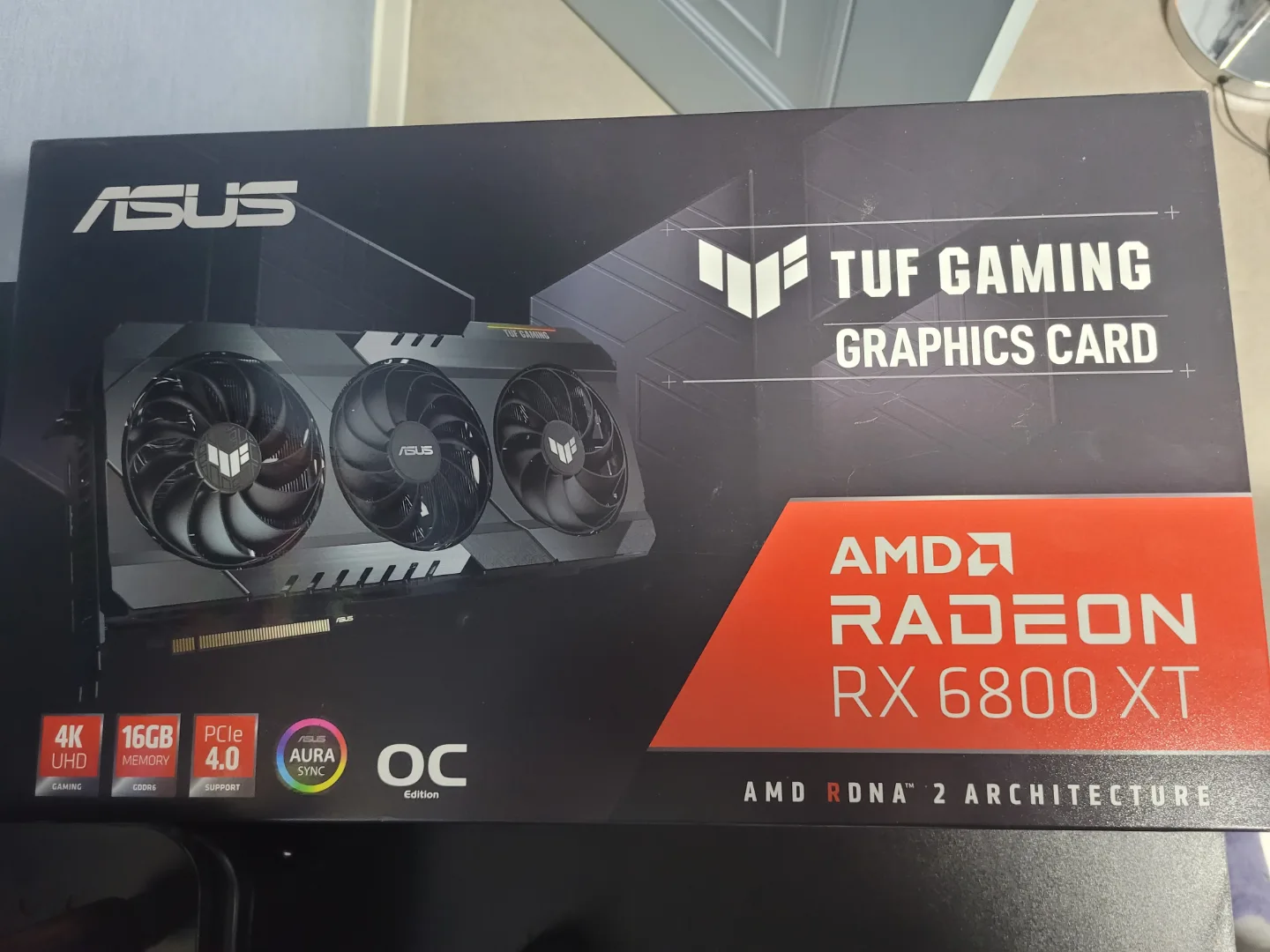 ASUS RX 6800 XT 그래픽카드