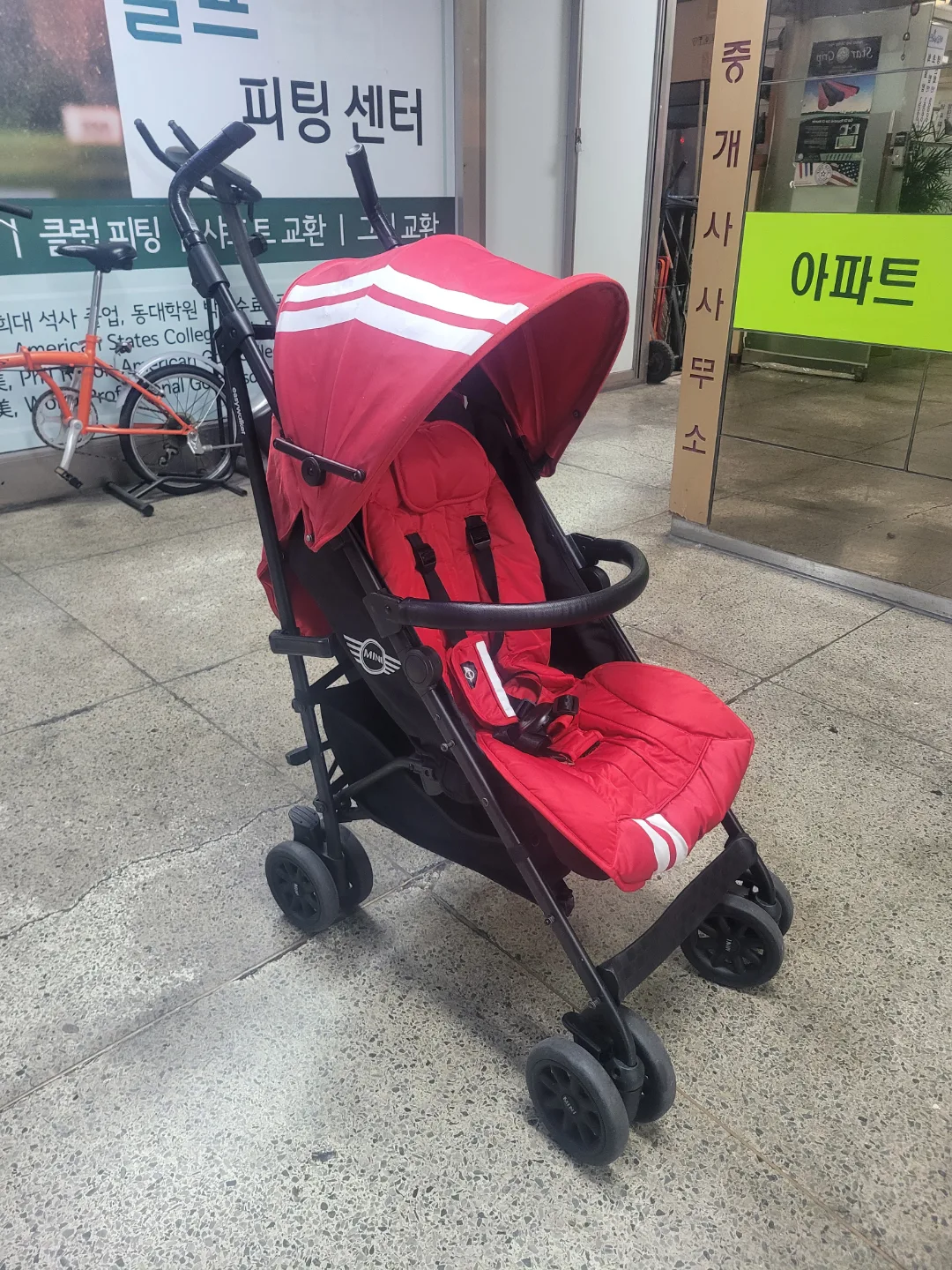 견고, 튼튼, 상태좋은 MINI 어린이 유모차