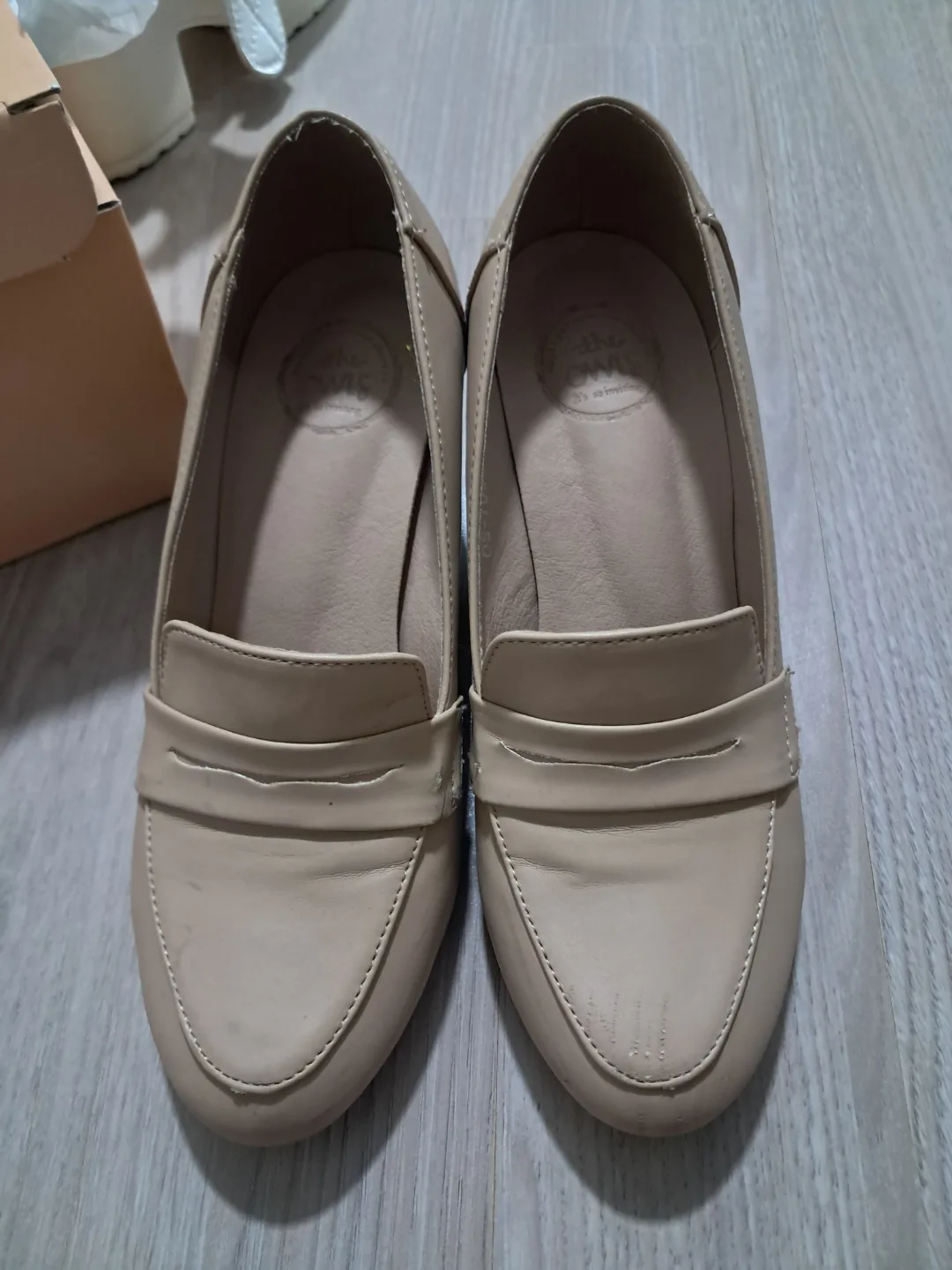 베이지 구두 230  중고  가격내림