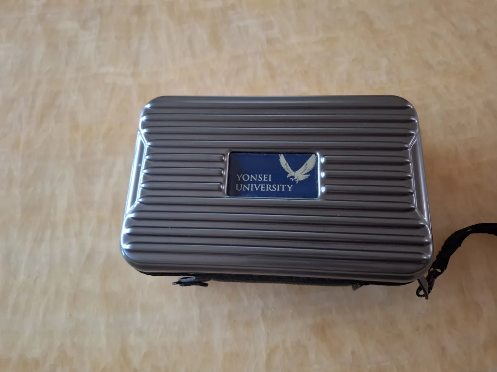 연세대학교 하드케이스파우치